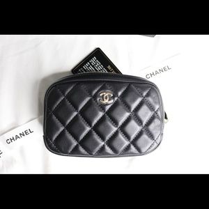 🚫SOLD🚫AUTHENTIC CHANEL COSMETIC O CASE